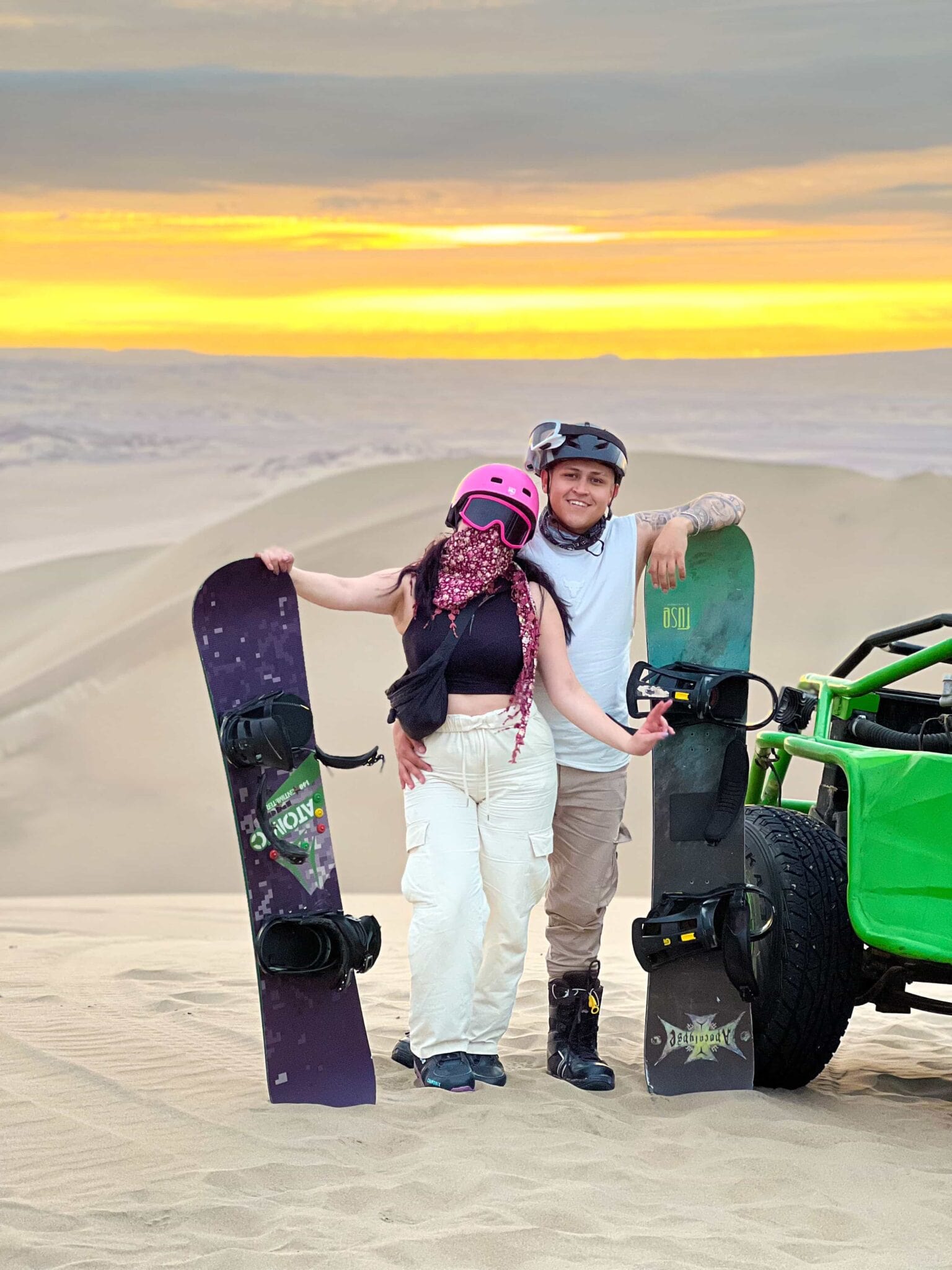 Sandboarding Profesional en Huacachina